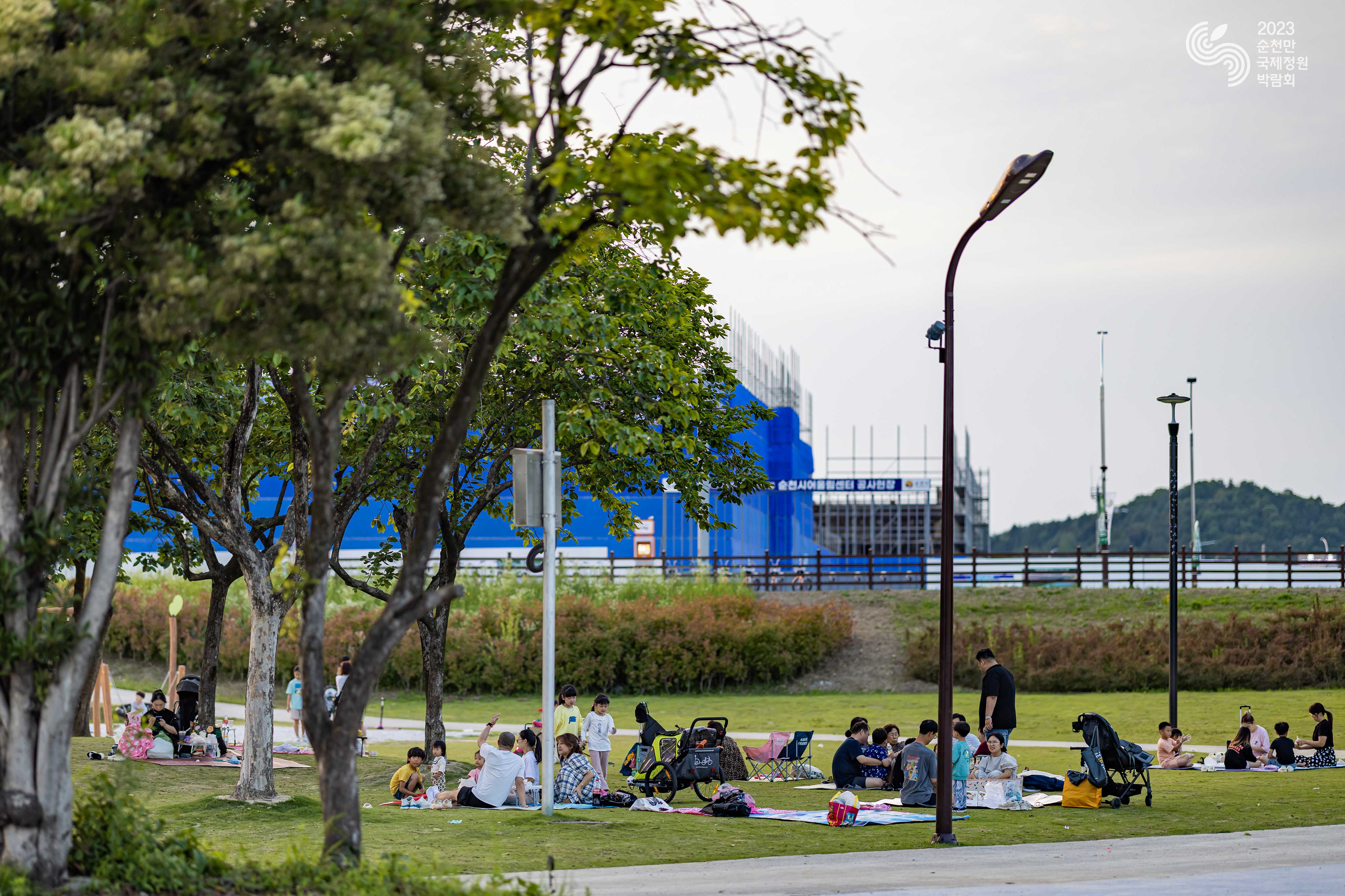 박람회 산책 1